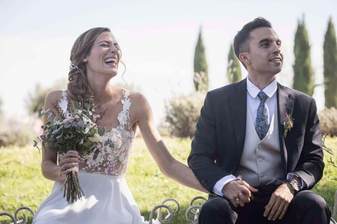 En esta pagina, puedes ver las opiniones reales de nuestras clientas de vestidos de novia cortos, vestidos de novia largos, trajes de novia con pantalón. Hacemos cualquier tipo de vestido o traje de novia: vestidos de novia rosas, mono de novia con cola, vestidos de novia cortos de encaje, vestidos de novia para boda civil, vestidos de novia bohemio, vestidos de novia para boda en la playa, capas de novias, vestidos de novia para bodas temáticas, trajes de novia con pantalones, trajes de novia con chaqueta, vestidos de novia sirena, vestidos de novia princesa,...</p>