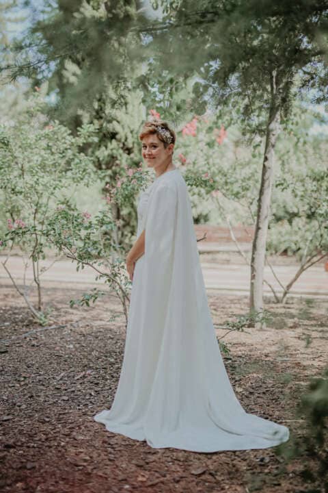 En esta pagina, puedes ver las opiniones reales de nuestras clientas de vestidos de novia cortos, vestidos de novia largos, trajes de novia con pantalón. Hacemos cualquier tipo de vestido o traje de novia: vestidos de novia rosas, mono de novia con cola, vestidos de novia cortos de encaje, vestidos de novia para boda civil, vestidos de novia bohemio, vestidos de novia para boda en la playa, capas de novias, vestidos de novia para bodas temáticas, trajes de novia con pantalones, trajes de novia con chaqueta, vestidos de novia sirena, vestidos de novia princesa,...</p>