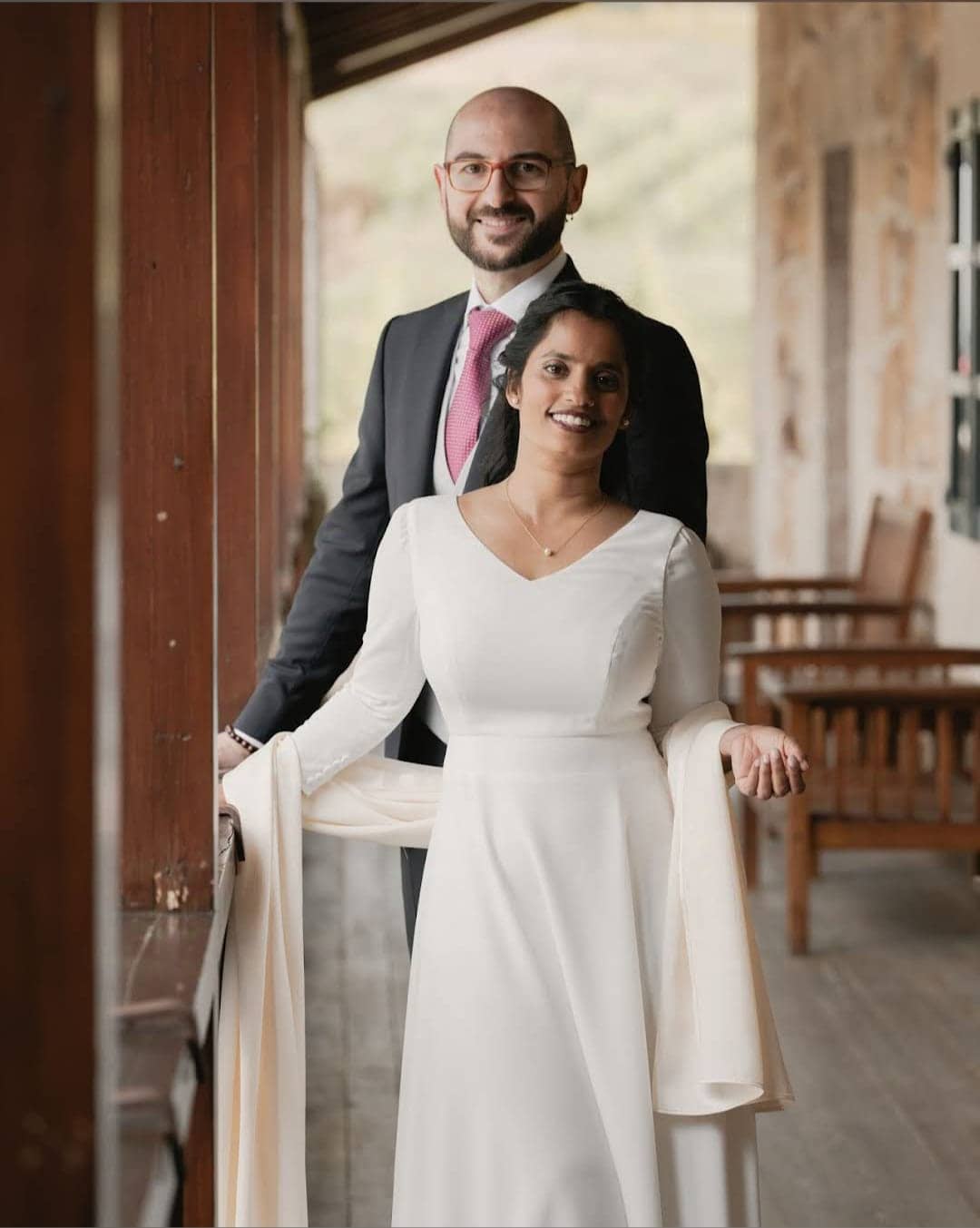 En esta pagina, puedes ver las opiniones reales de nuestras clientas de vestidos de novia cortos, vestidos de novia largos, trajes de novia con pantalón. Hacemos cualquier tipo de vestido o traje de novia: vestidos de novia rosas, mono de novia con cola, vestidos de novia cortos de encaje, vestidos de novia para boda civil, vestidos de novia bohemio, vestidos de novia para boda en la playa, capas de novias, vestidos de novia para bodas temáticas, trajes de novia con pantalones, trajes de novia con chaqueta, vestidos de novia sirena, vestidos de novia princesa,...</p>