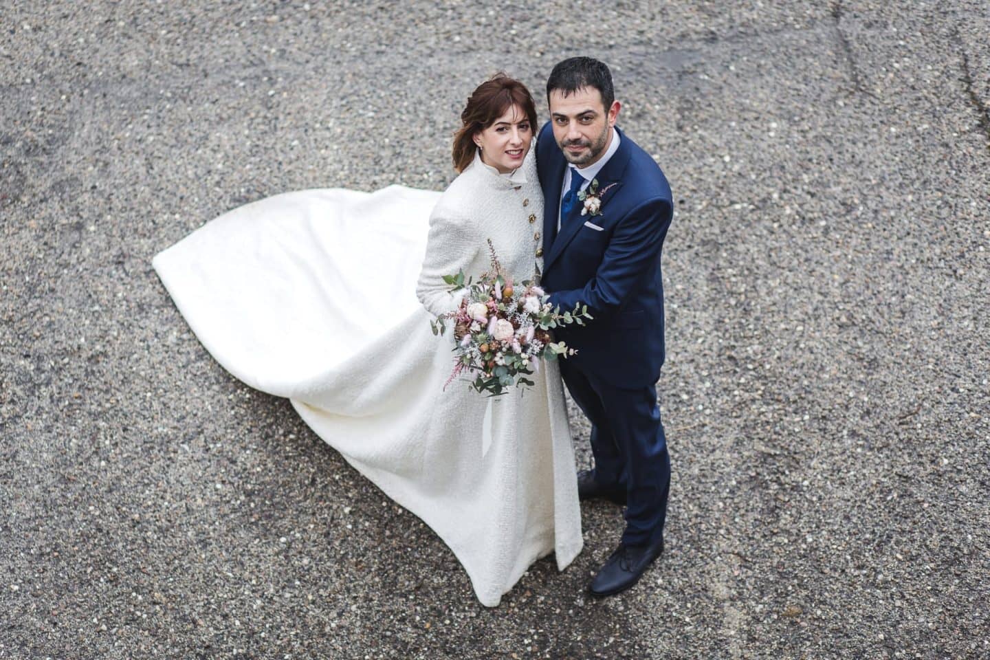 En esta pagina, puedes ver las opiniones reales de nuestras clientas de vestidos de novia cortos, vestidos de novia largos, trajes de novia con pantalón. Hacemos cualquier tipo de vestido o traje de novia: vestidos de novia rosas, mono de novia con cola, vestidos de novia cortos de encaje, vestidos de novia para boda civil, vestidos de novia bohemio, vestidos de novia para boda en la playa, capas de novias, vestidos de novia para bodas temáticas, trajes de novia con pantalones, trajes de novia con chaqueta, vestidos de novia sirena, vestidos de novia princesa,...</p>