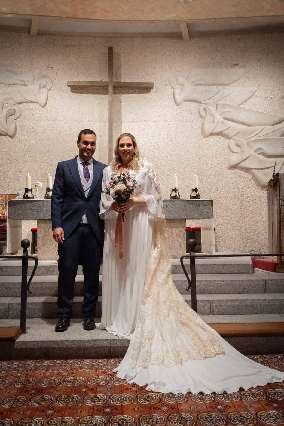 En esta pagina, puedes ver las opiniones reales de nuestras clientas de vestidos de novia cortos, vestidos de novia largos, trajes de novia con pantalón. Hacemos cualquier tipo de vestido o traje de novia: vestidos de novia rosas, mono de novia con cola, vestidos de novia cortos de encaje, vestidos de novia para boda civil, vestidos de novia bohemio, vestidos de novia para boda en la playa, capas de novias, vestidos de novia para bodas temáticas, trajes de novia con pantalones, trajes de novia con chaqueta, vestidos de novia sirena, vestidos de novia princesa,...</p>